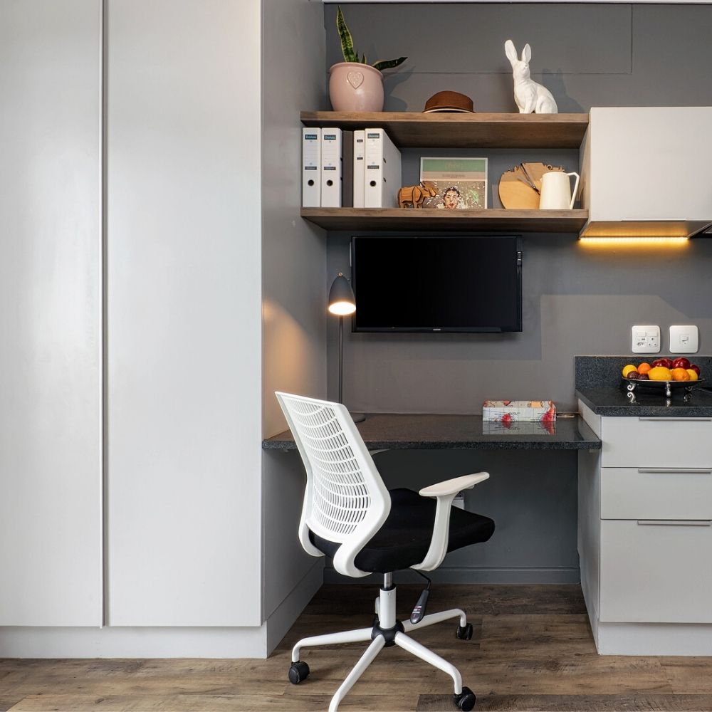 images/INK-Studios-Student-Housing-Stellenbosch-Desk-Space.jpg